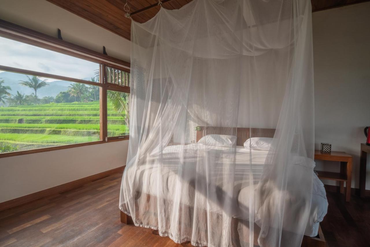 Lesong Hotel And Restaurant Мундук Экстерьер фото